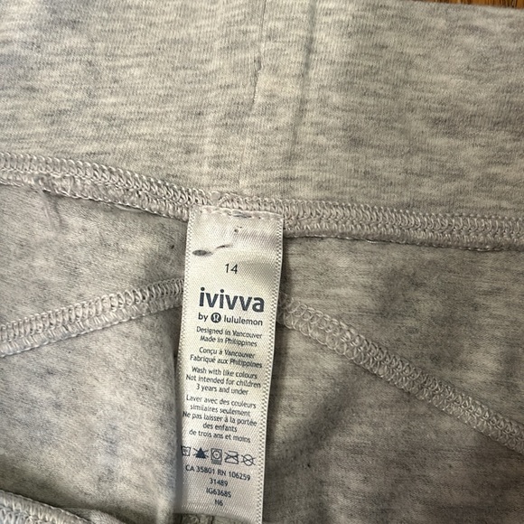 Ivivva by Lululemon sz 14 kids (2) lounge pants - Picture 2 of 4